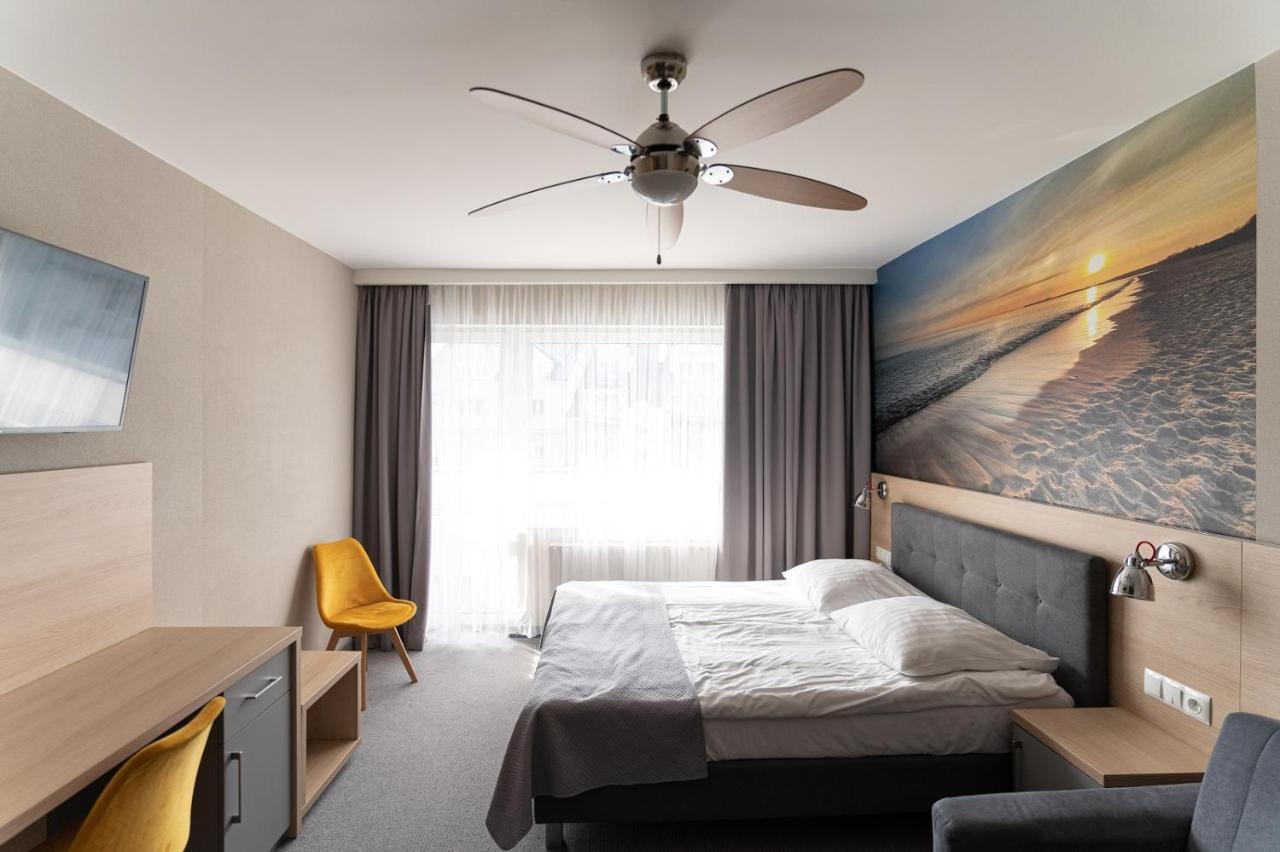 Hotel La Siesta & Medical Spa Jastrzębia Góra エクステリア 写真