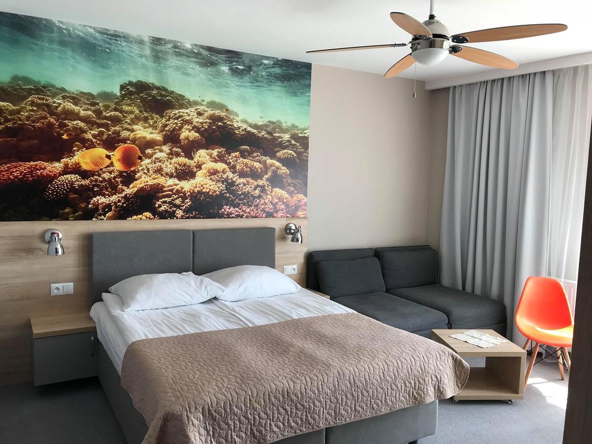 Hotel La Siesta & Medical Spa Jastrzębia Góra エクステリア 写真